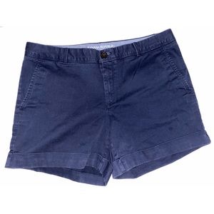 BANANA REPUBLIC NAVY BLUE SHORT SIZE 12